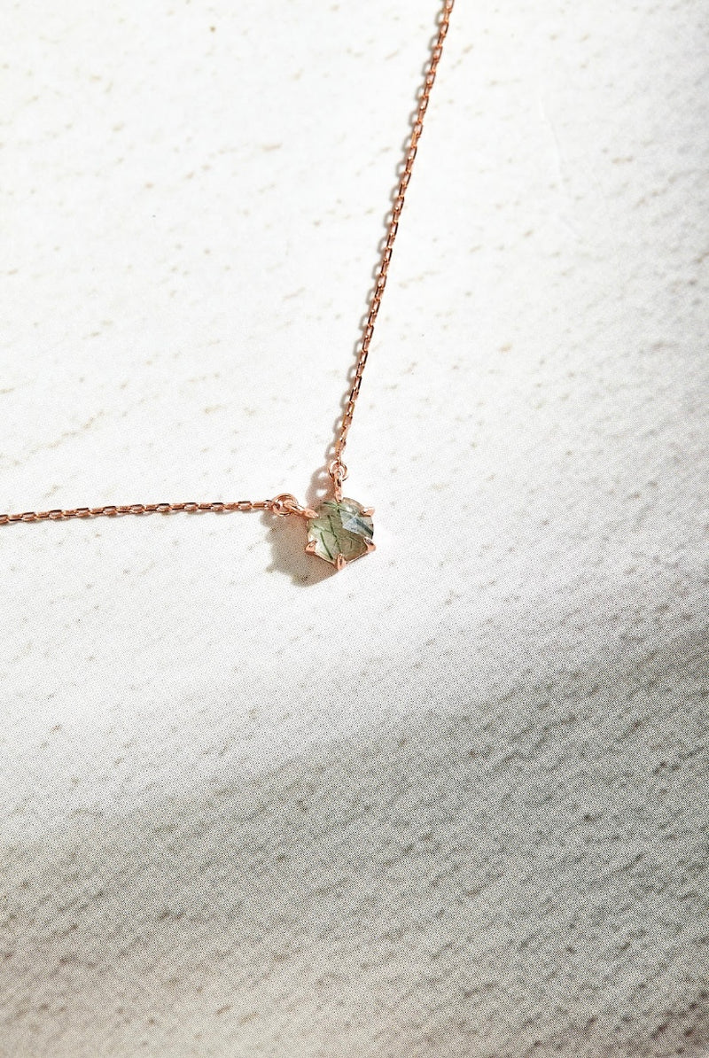 ROSE CUT GREEN RUTILATED QUARTZ NECKLACE