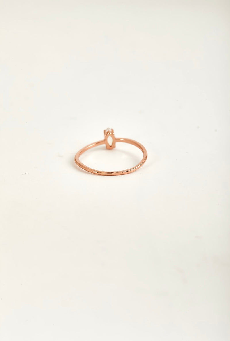 MARQUISE MOONSTONE RING