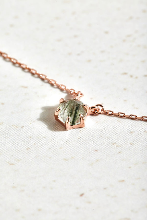 ROSE CUT GREEN RUTILATED QUARTZ NECKLACE