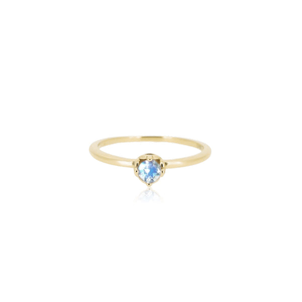 ROUND MOONSTONE RING