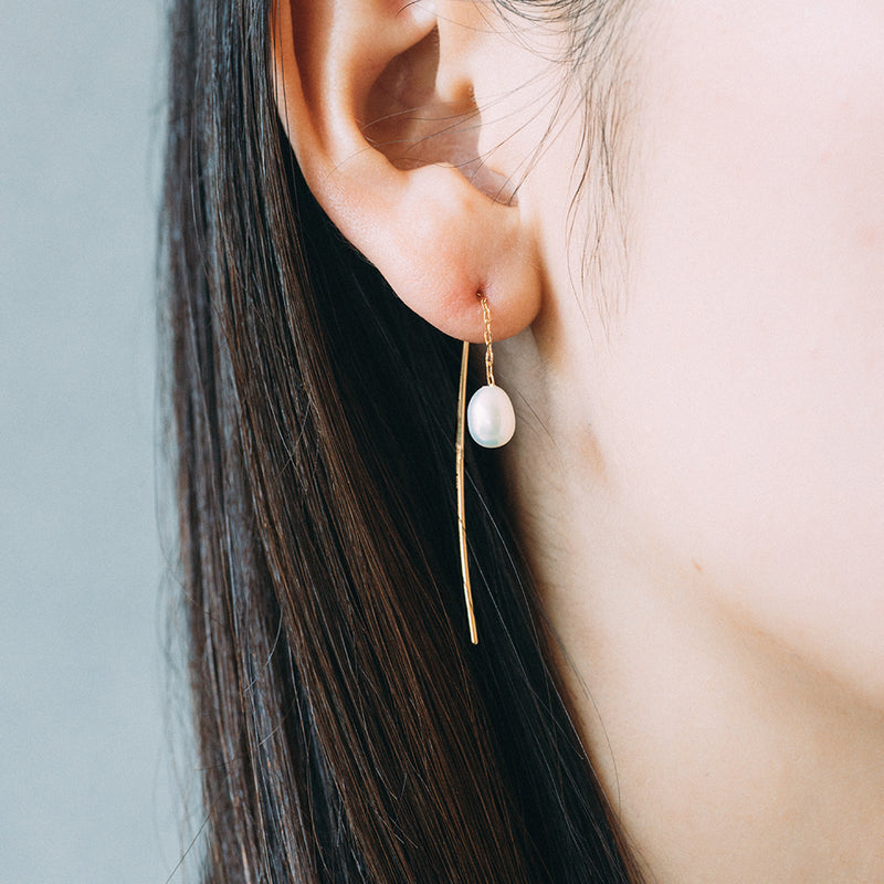 SWING(FISHING) PEARL EARRINGS