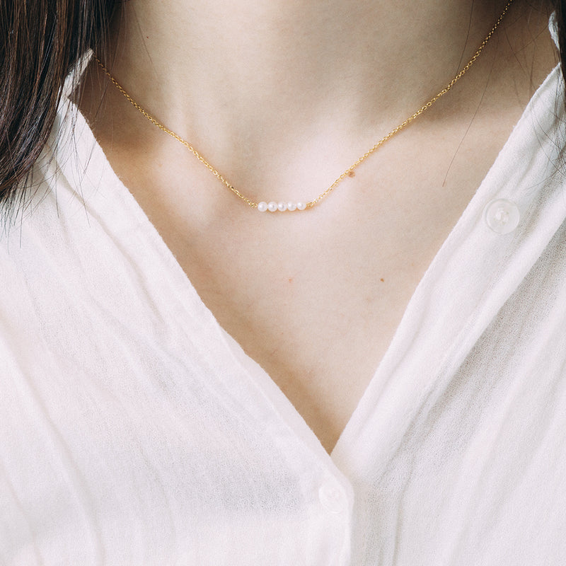 MINI PEARL NECKLACE