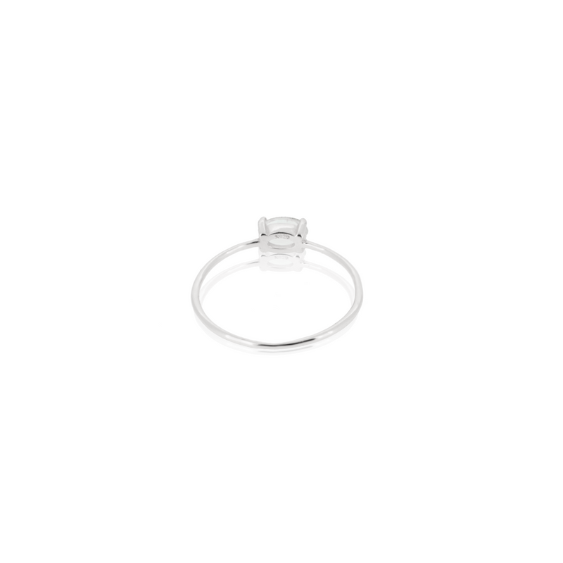 OVAL MOONSTONE RING